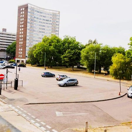 Urban Stylish Apartment - Southend Stays Eksteriør bilde